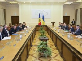 Prim-ministrul Ion Chicu a avut o discuție cu premierul Ucrainei, Oleksiy Honcharuk