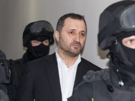Vlad Filat a fost eliberat din închisoare înainte de termen