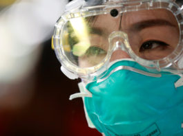 Lucrătorii medicali, antrenați în lupta cu epidemia, vor fi remunerați suplimentar. Anunțul făcut de Viorica Dumbrăveanu