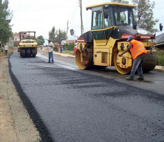 Ion Ceban: Lucrările de reparație a străzilor, trotuarelor, scuarurilor și ogrăzilor, nu vor fi oprite