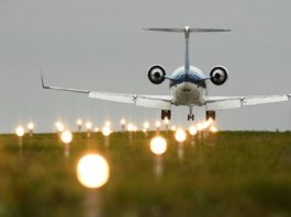 Autoritățile vor majora numărul de curse charter, pentru ca moldovenii să revină acasă