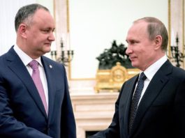 Președintele țării urmează să discute despre renegocierea creditului rusesc cu Vladimir Putin