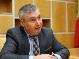 Furtună: Ridicarea graduală a restricțiilor va duce la micșorarea numărului de infectări cu COVID-19 până la 200 pe săptămână