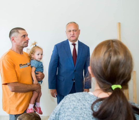 Igor Dodon a discutat despre prestațiile sociale în raionul Drochia, problema cadrelor, inclusiv în instituțiile medicale