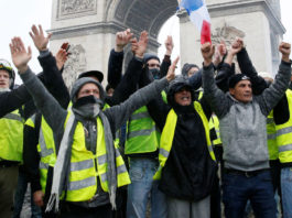Poliţia din Paris interzice un protest al „vestelor galbene” programat în weekend