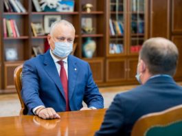 VIDEO// Ion Ceban l-a asigurat pe șeful statului că problema mirosului neplăcut din Capitală va fi soluționată în scurt timp