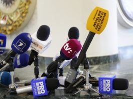 Usatîi despre presa de la Chișinău: Nimeni nu îl atinge pe acest mare Năstase și pe această prințesă Sandu. Toți bat doar în mine