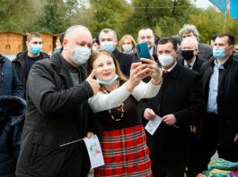 Igor Dodon în vizită la Taraclia: Voi fi în continuare alături de cetățeni și le voi oferi tot suportul necesar