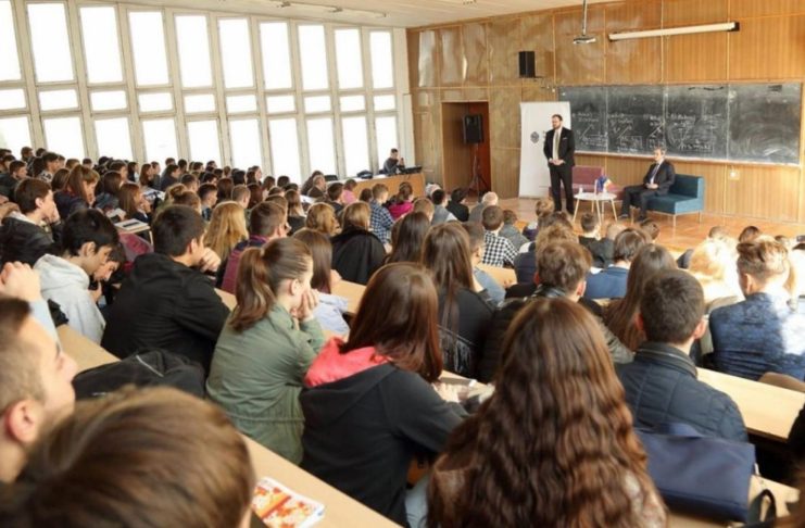 Admitere 2026: universitățile din Republica Moldova lansează programe noi, burse mai mari și mai multe locuri bugetare