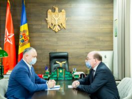 Președintele PSRM, Igor Dodon, a avut o întrevedere de lucru cu ambasadorul rus Oleg Vasnețov
