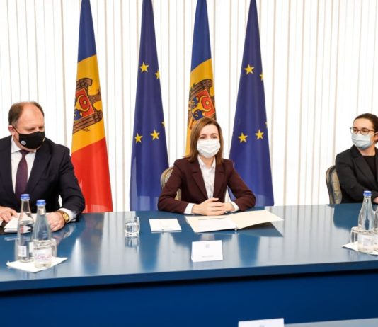Apă de lux pentru Maia Sandu. Președinția cheltuiește zilnic peste 1500 lei pentru apă potabilă