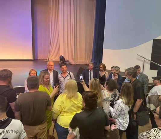 Igor Dodon a avut o întâlnire cu reprezentanții diasporei moldovenești la Palatul Tineretului din Sankt-Petersburg