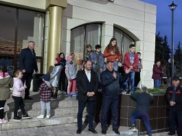 Edilul capitalei, alături de locuitorii din Vadul lui Vodă a inaugurat Havuzul de tip pietonal cu show muzical și joc de lumini
