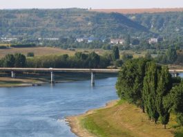 Sondaj: Moldovenii consideră că regiunea transnistreană trebuie integrată în R.Moldova