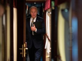 FOTO// Trenul de lux în care Biden a călătorit prin Ucraina