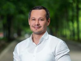 Deputat, despre salariile de 50 mii lei: Guvernul plătește pentru loialitate, nu pentru competență