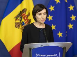 Briefing de presă susținut de Maia Sandu după închiderea secțiilor de votare