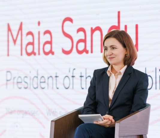 Președinta Maia Sandu încurajează solidaritatea și echitatea la „Moldova Women Forum 2023