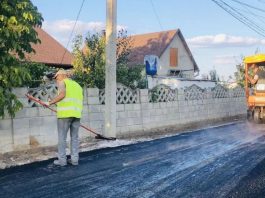 Primăria Chișinău susține dezvoltarea comunei Cruzești: Investiții în educație și reparații stradale