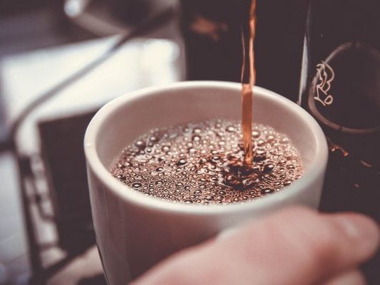 Iubitorii de cafea vor fi afectaţi de scăderea recoltei din Vietnam, cel mai mare crescător global de cafea robusta