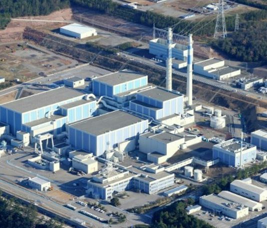 Cutremurul din Japonia: Tsunami lovește Centrala Nucleară Shika cu valuri de trei metri