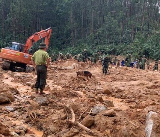 Tragedie în Vietnam: Trei copii au murit într-o alunecare de teren devastatoare