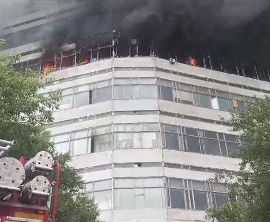 Incendiu devastator la o uzină militară din Moscova: Cel puțin opt morți