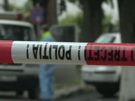 O minoră și iubitul său, găsiți morți într-un hotel din București