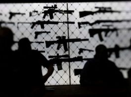 Biden vrea interzicerea armelor de tip AR-15 după atacul asupra lui Trump