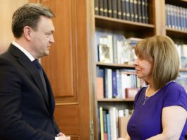 Dorin Recean discută cu președinta Greciei despre aderarea Moldovei la UE și cooperarea bilaterală