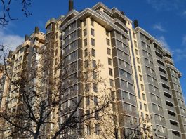 Moscova: Angajat al Băncii Centrale ruse și-a aruncat copilul și soția de la etajul 16