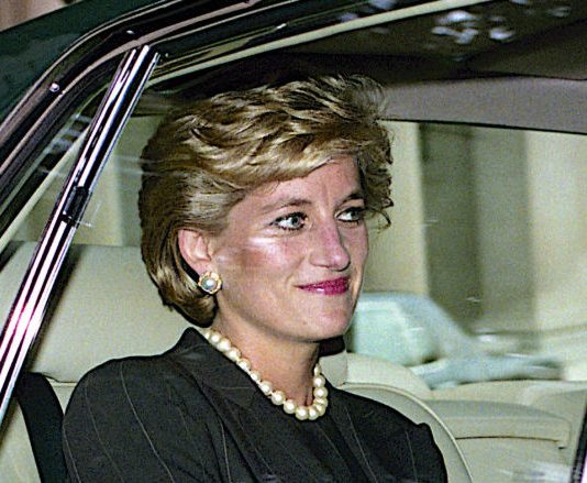 Detalii tulburătoare: Cum o rană „mică în locul nepotrivit” a cauzat moartea Prințesei Diana