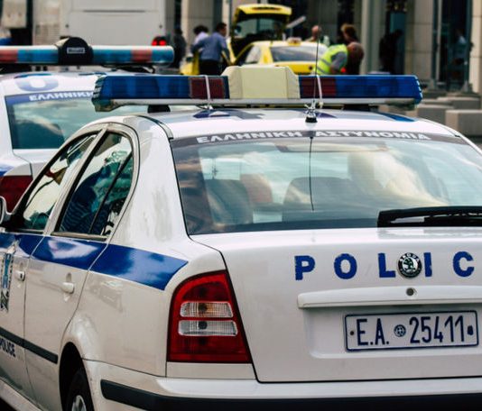 Explozie în Atena: Un bărbat ucis și o femeie rănită grav