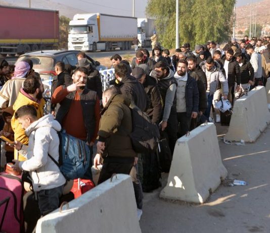 Europa suspendă cererile de azil pentru sirieni