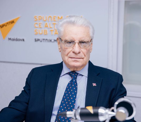 Fostul președinte, Petru Lucinschi, își sărbătorește ziua de naștere