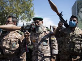 Iranul își testează forțele militare lângă instalațiile nucleare majore