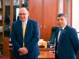 Primarul municipiului Bălți, Alexandr Petkov, a discutat cu reprezentanții ONU și Kazahstanului despre asistență pentru infrastructura orașului