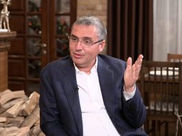 Renato Usatîi: PAS a rămas „orfan” înainte de alegeri – fără armata din presă și cu ONG-uri fără bani