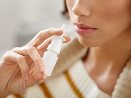 Spray-uri nazale pentru bronzare: Risc URIAȘ de cancer, avertisment urgent!