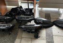 Operațiune vamală: Descoperite piese auto tăinuite importate ilegal din Marea Britanie