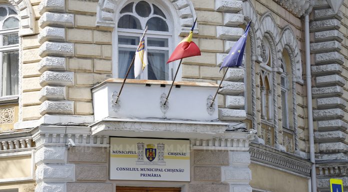 Salariile și premiile profesorilor din Chișinău, în pericol. Ceban acuză blocaj politic