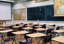 Ceartă la ședința Consiliului raional Florești: Părinții se opun închiderii a 5 școli