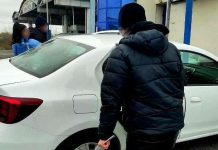 O moldoveancă prinsă în flagrant la frontieră, acuzată de trafic de fiinţe umane
