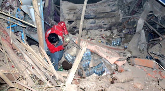 Dezastru natural în Afganistan: cutremur la adâncime de 28 km provoacă distrugeri şi victime