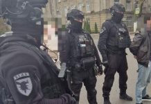 Bărbat reținut pentru șantaj — i‑a inventat victimei o datorie de peste 40.000 lei