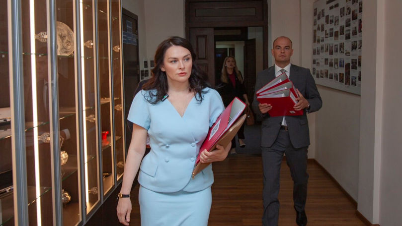 b6e3e834925f8e4f15cafc3782cd96ab