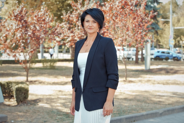 bee7cfda-4a96-4480-8d70-f1f0585c8ef6 (1)