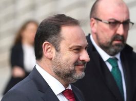 Scandal exploziv în Spania: fost ministru al Transporturilor, reținut pentru corupție