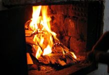 Arsuri grave în Ocnița: femeie de 57 de ani afectată de explozia unei sobe