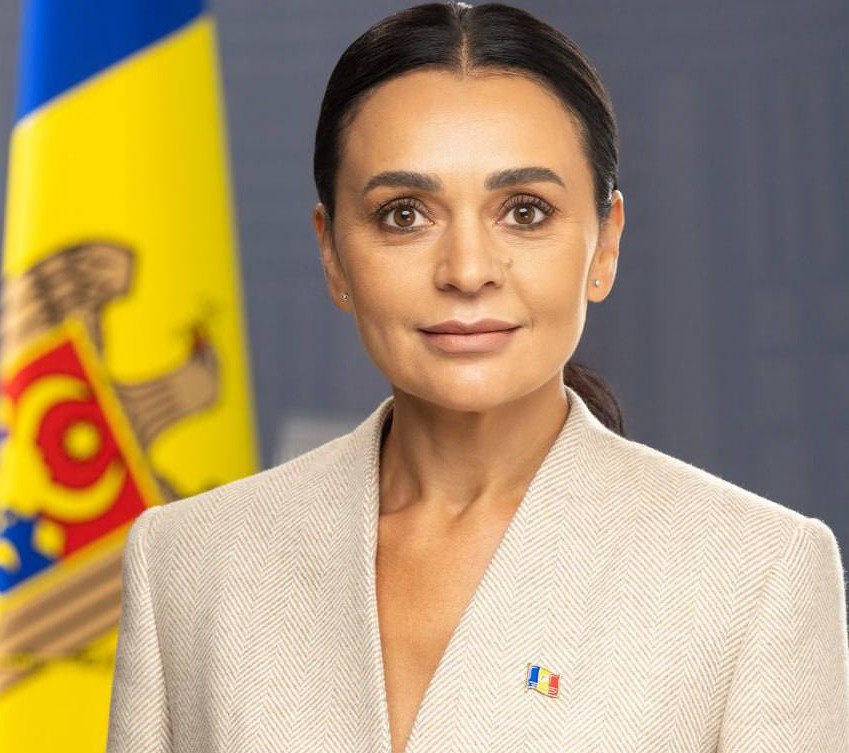 photo_2025-11-25_10-25-27